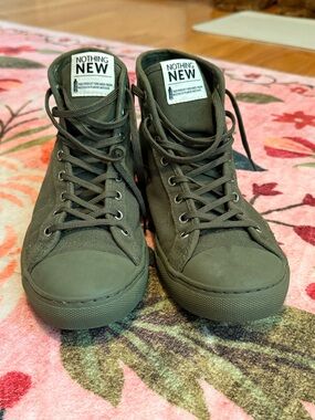 Nothing New Olive green high tops